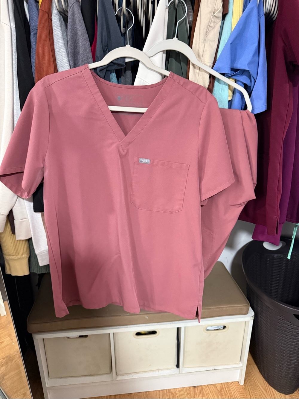 Figs Dusty Rose scrubs large